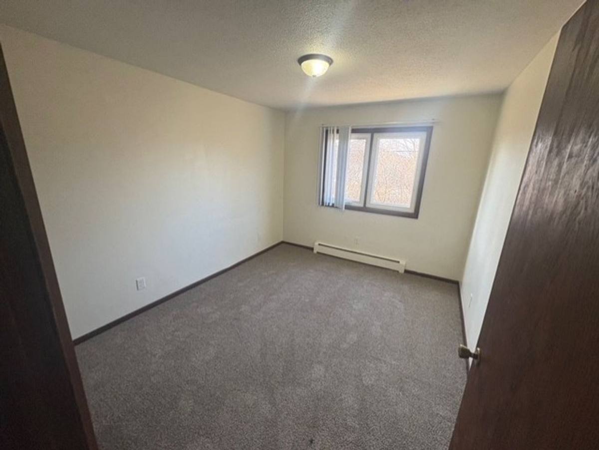Apartment for rent at 1121 - 1129 79th Ave NE, Minneapolis, MN 55432
