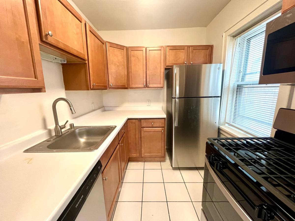 Apartment for rent at 1800 E Kenmore Place, Milwaukee, WI 53211
