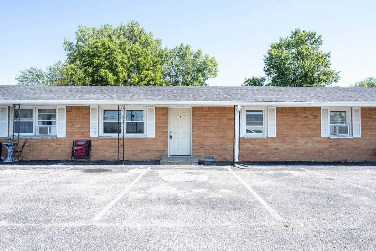 Apartment for rent at 4881 S 300 W #6, New Palestine, IN 46163