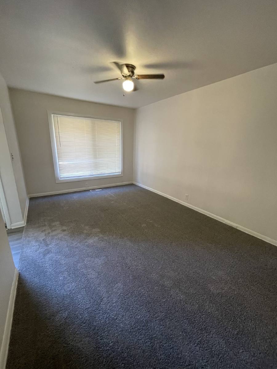 Townhouse for rent at 2323 S Belmont St, Wichita, KS 67218
