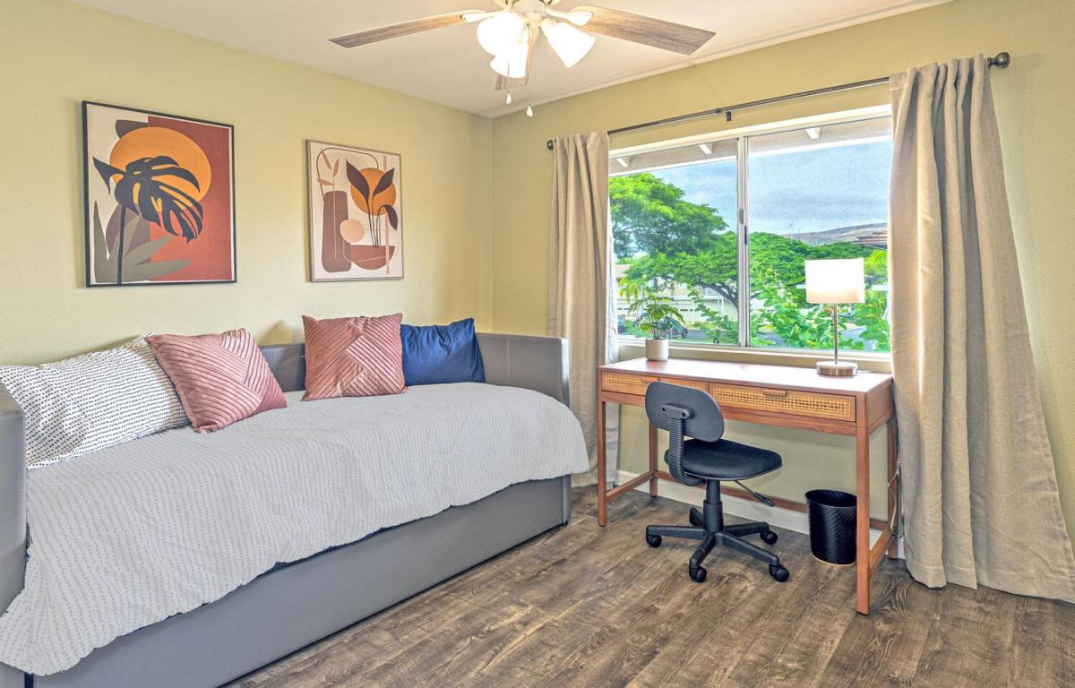 House for rent at 92-1543 Aliinui Dr, Kapolei, HI 96707