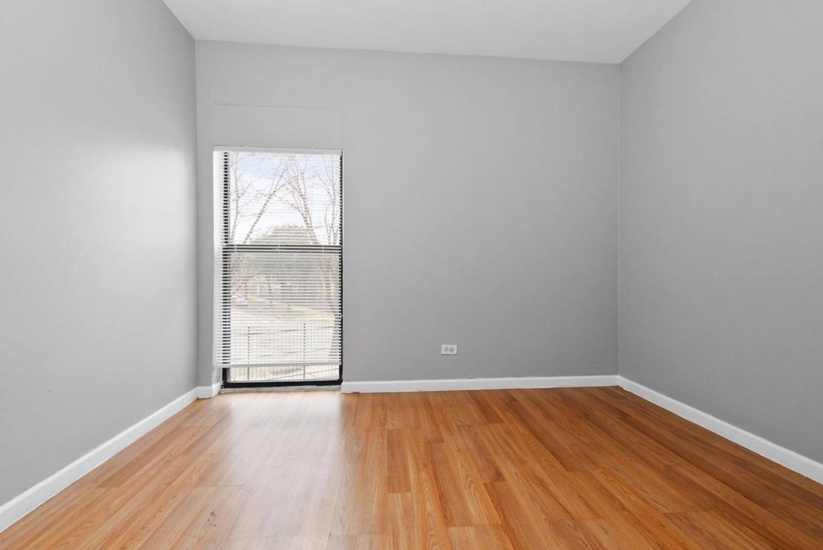 Apartment for rent at 3121-3153 W Madison St, Chicago, IL 60612
