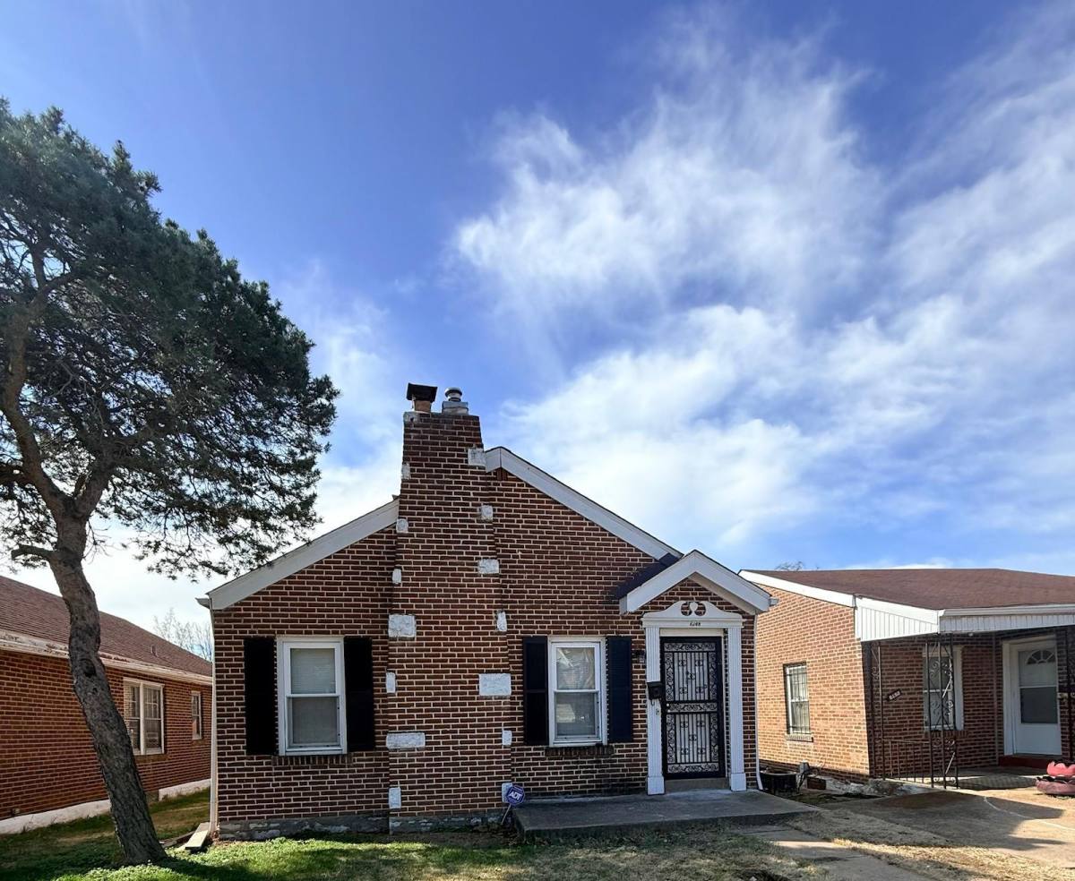 House for rent at 6148 Laura Ave, Saint Louis, MO 63136