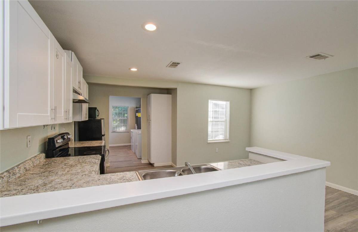 House for rent at 4624 Kingsbury St, Houston, TX 77021