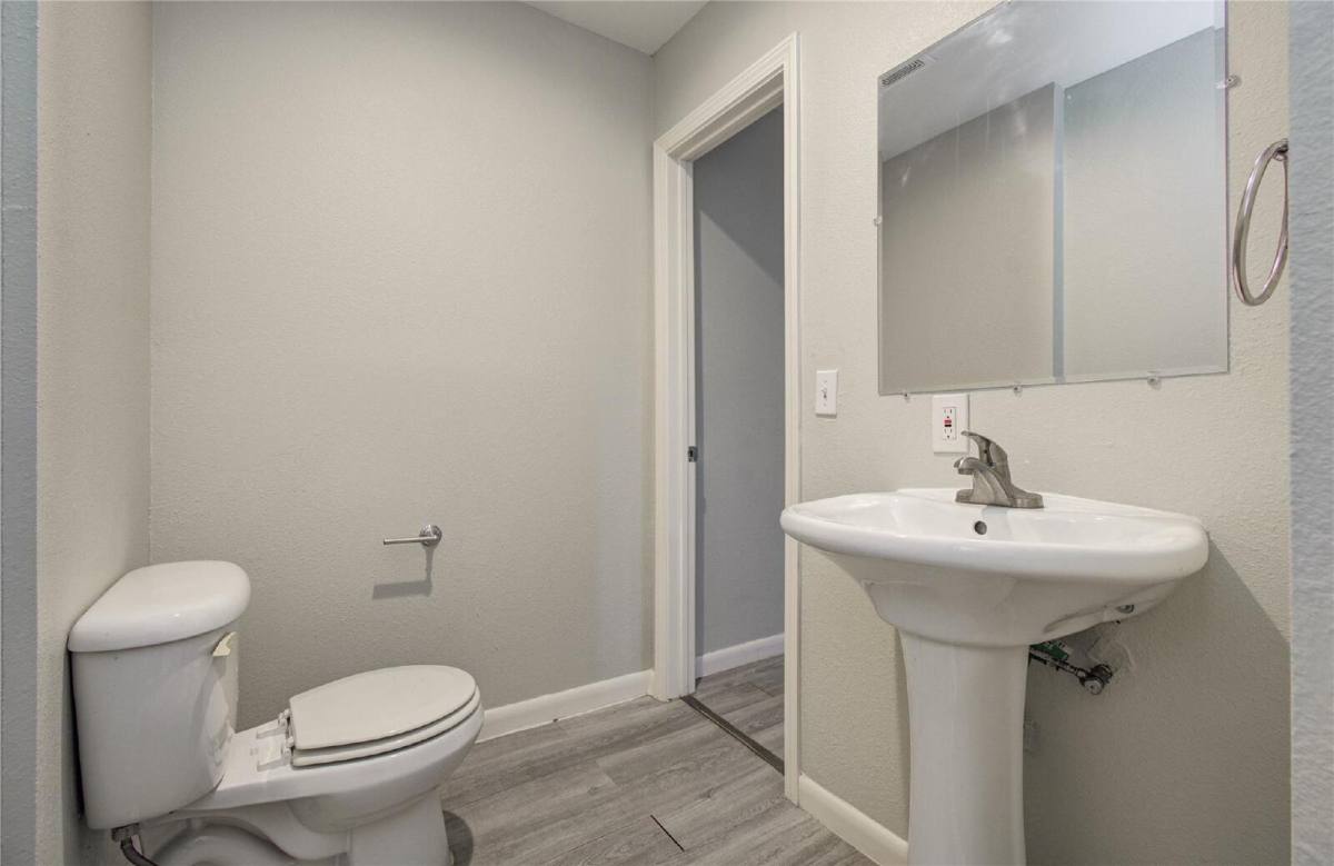 House for rent at 4624 Kingsbury St, Houston, TX 77021