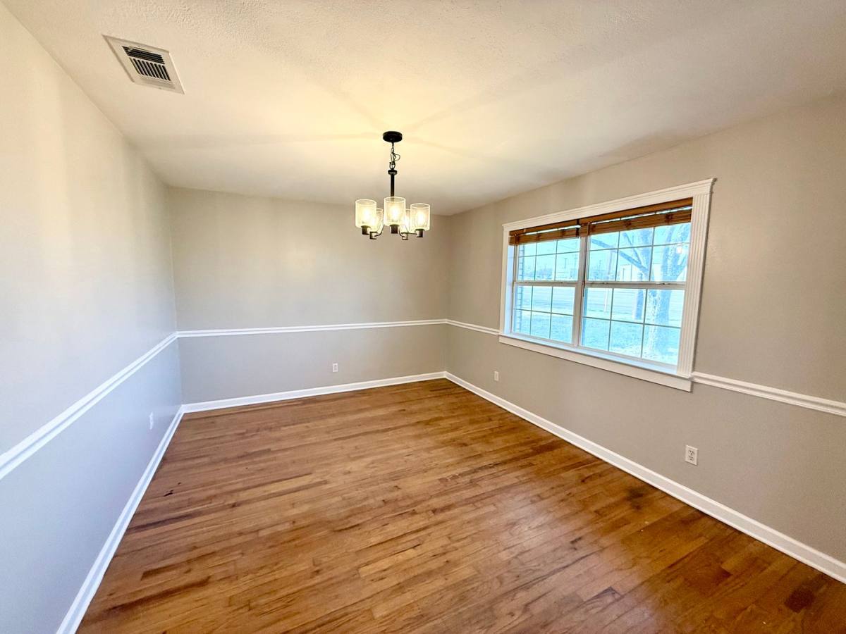 House for rent at 207 Estates Dr, Woodway, TX 76712