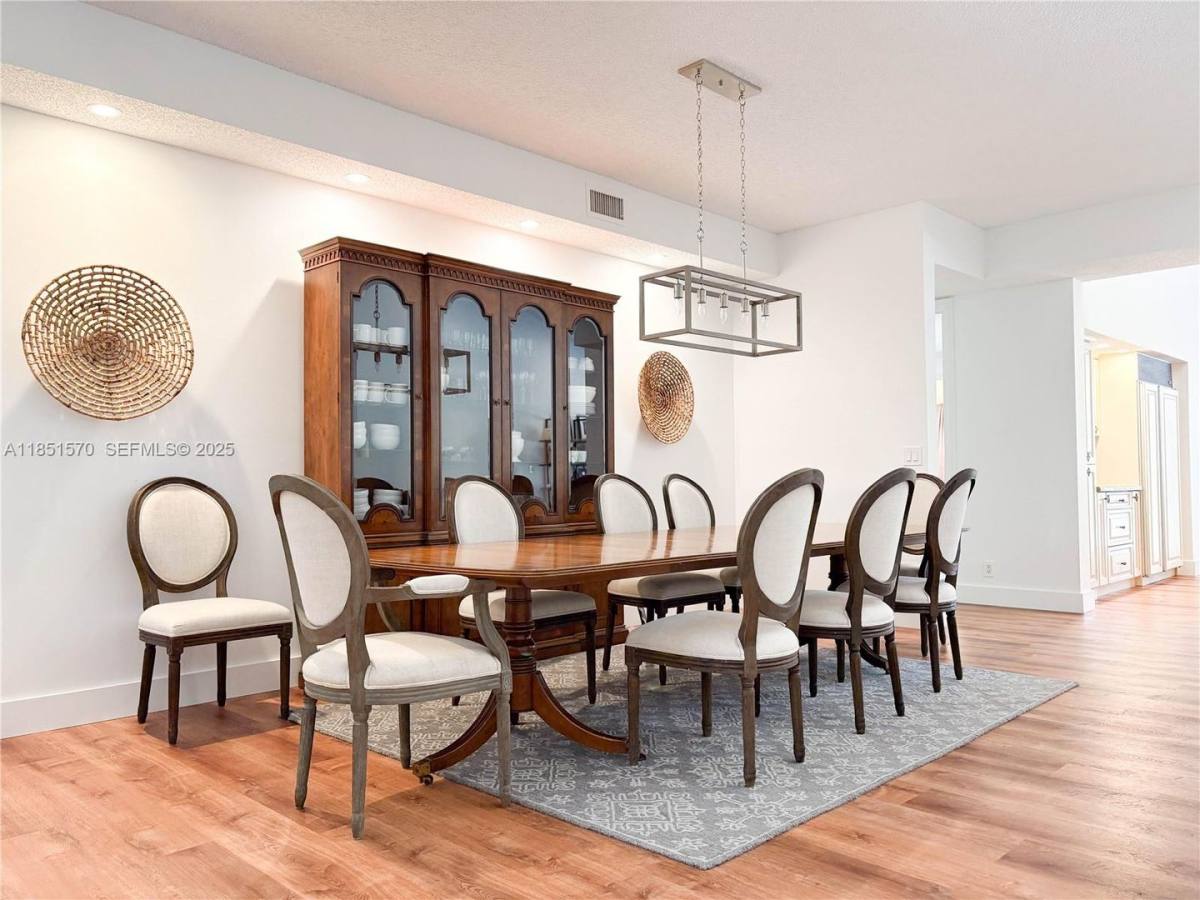 Townhouse for rent at 2530 Windsor Way Court N, Wellington, FL 33414