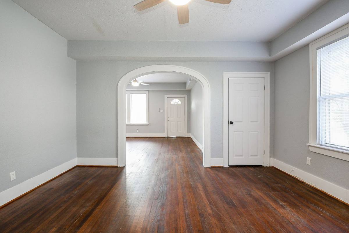 Apartment for rent at 3015 Isabella St, Houston, TX 77004