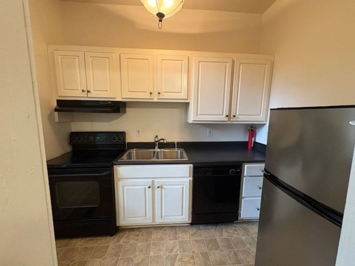 Apartment for rent at 946 Magnolia St #3, Macon, GA 31201