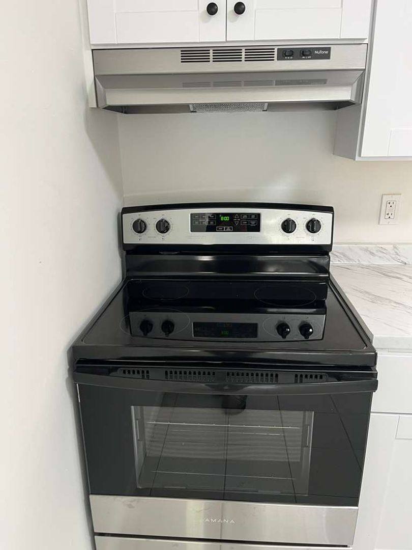 Apartment for rent at 979 NW 4th St, Miami, FL 33128