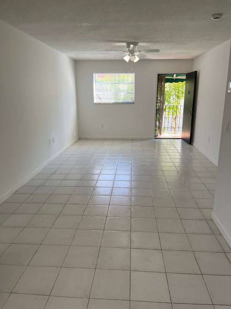 Apartment for rent at 979 NW 4th St, Miami, FL 33128