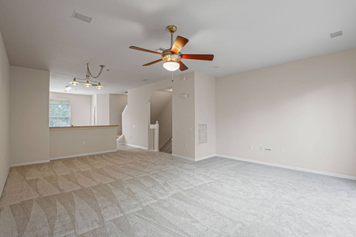 Townhouse for rent at 3168 Bayshore Oaks Dr, Tampa, FL 33611