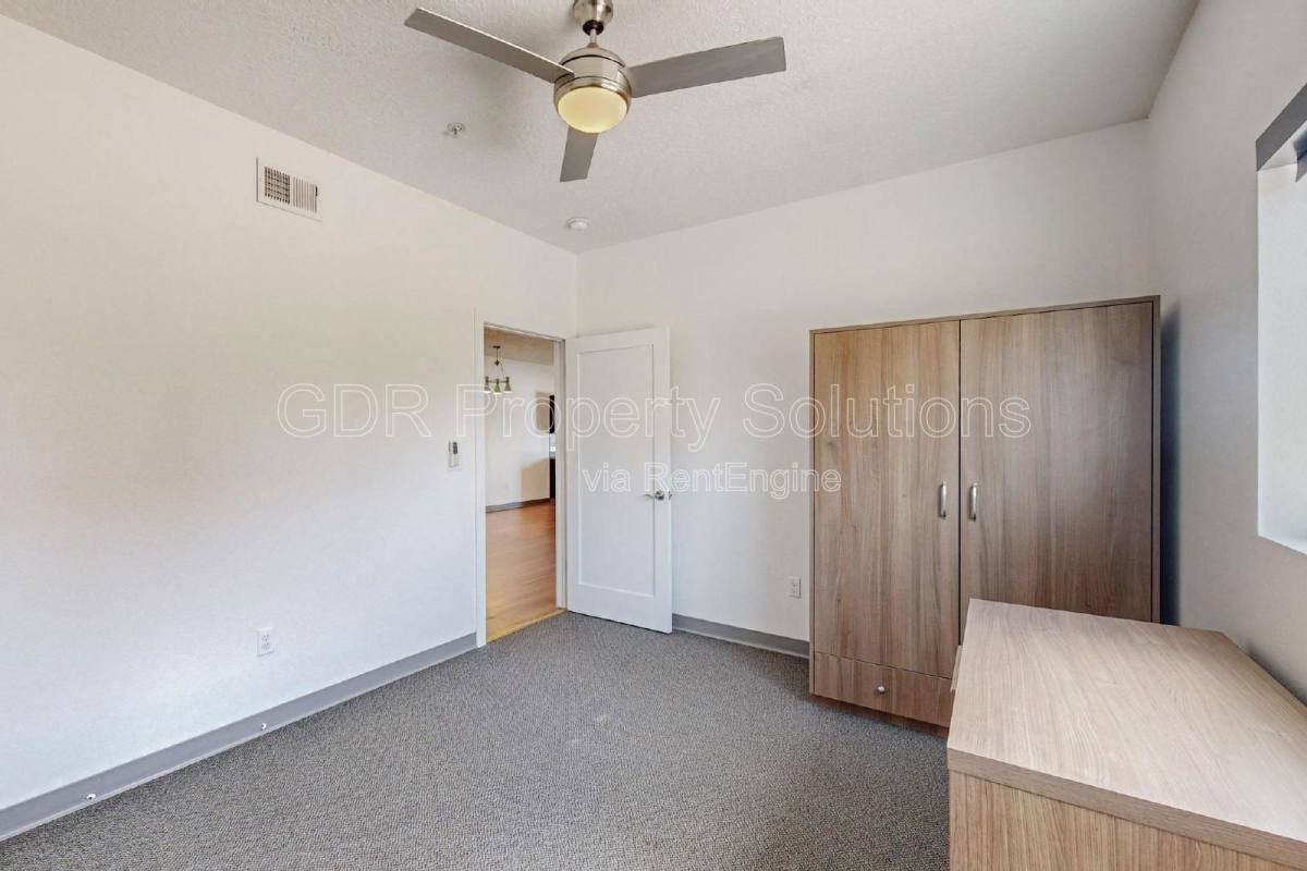 Apartment for rent at 950 4th St NW #310, Albuquerque, NM 87102