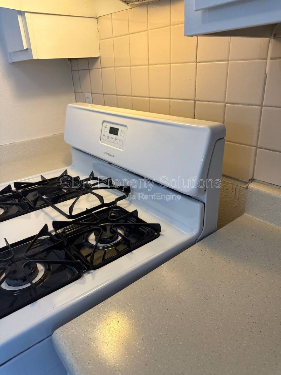 Apartment for rent at 128 General Arnold St NE #3, Albuquerque, NM 87123