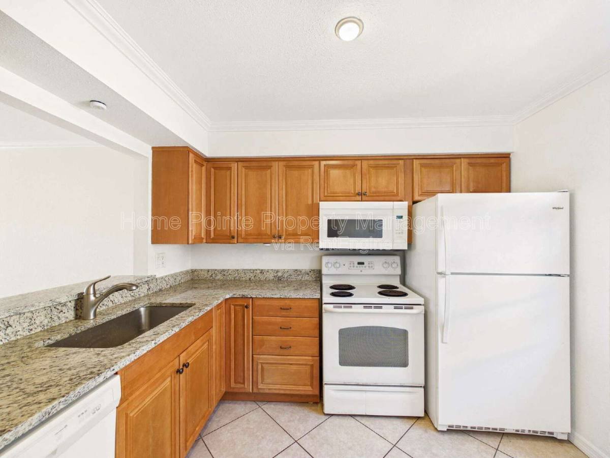 Condo for rent at 6300 S Pointe Blvd #116, Fort Myers, FL 33919
