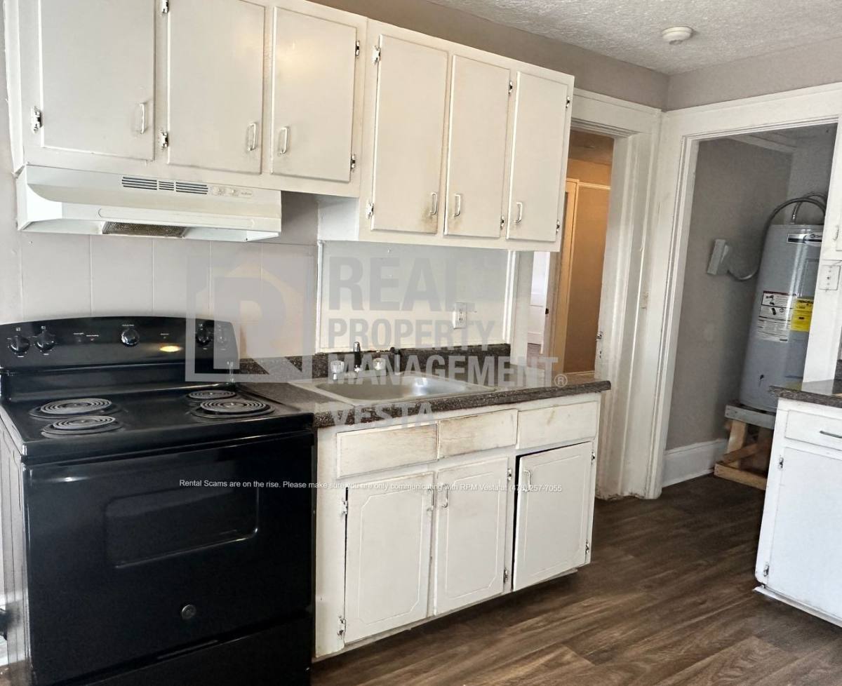 Apartment for rent at 2697 Napier Ave, Macon, GA 31204