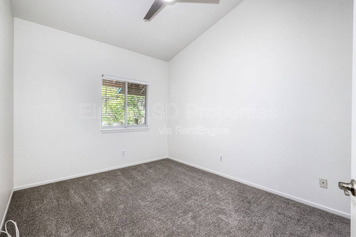 Apartment for rent at 9430 Winter Gardens Blvd #26, Lakeside, CA 92040