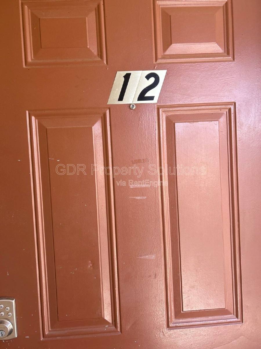 Apartment for rent at 1116 Coal Ave SW #12, Albuquerque, NM 87102
