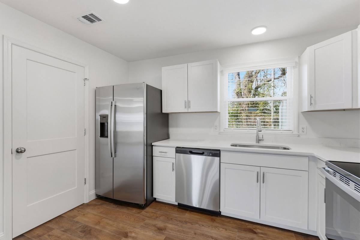 House for rent at 1520 Audubon Dr, Savannah, GA 31415