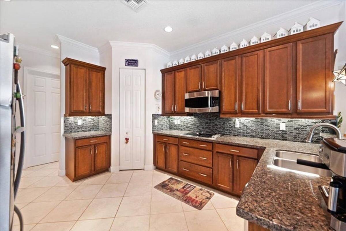 House for rent at 8152 Butler Greenwood Dr, West Palm Beach, FL 33411