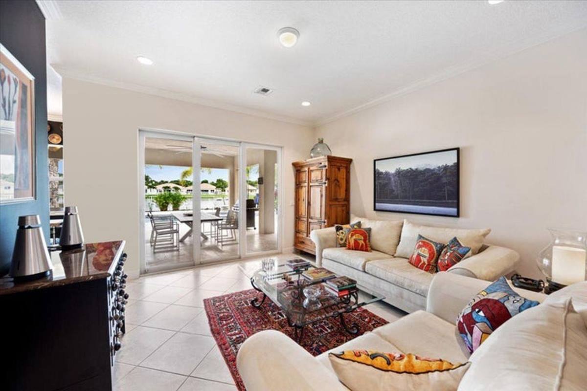 House for rent at 8152 Butler Greenwood Dr, West Palm Beach, FL 33411