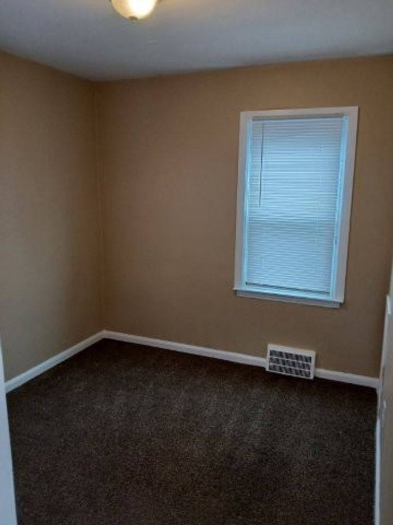 House for rent at 12075 Rossiter - Jkamm, Detroit, MI 48224