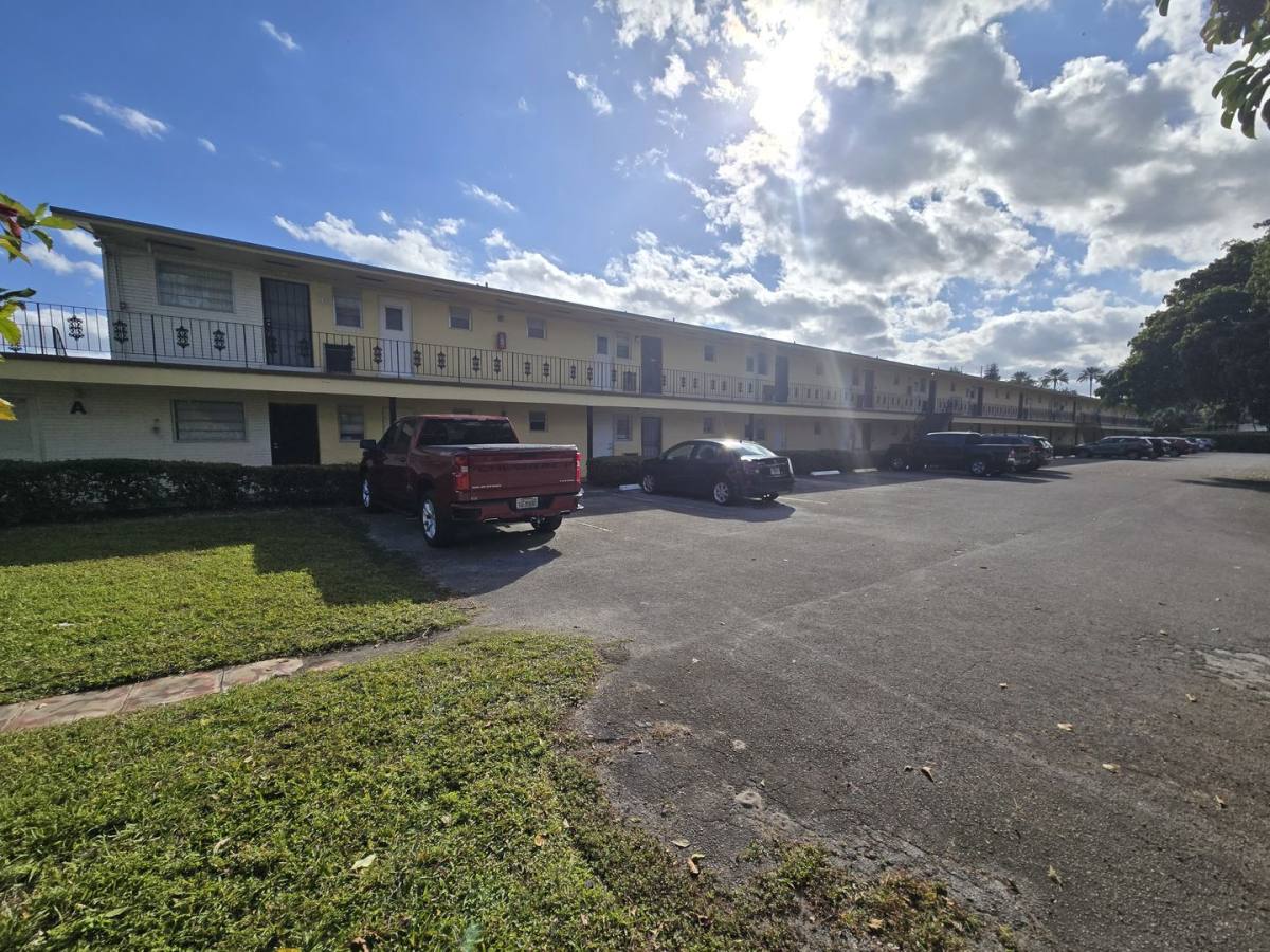 Condo for rent at 2800 NE 203rd St #24, Miami, FL 33180