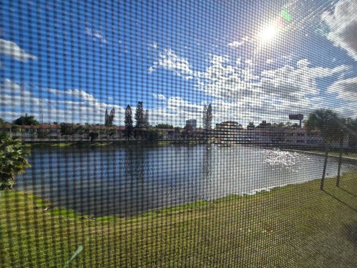 Condo for rent at 2800 NE 203rd St, Miami, FL 33180