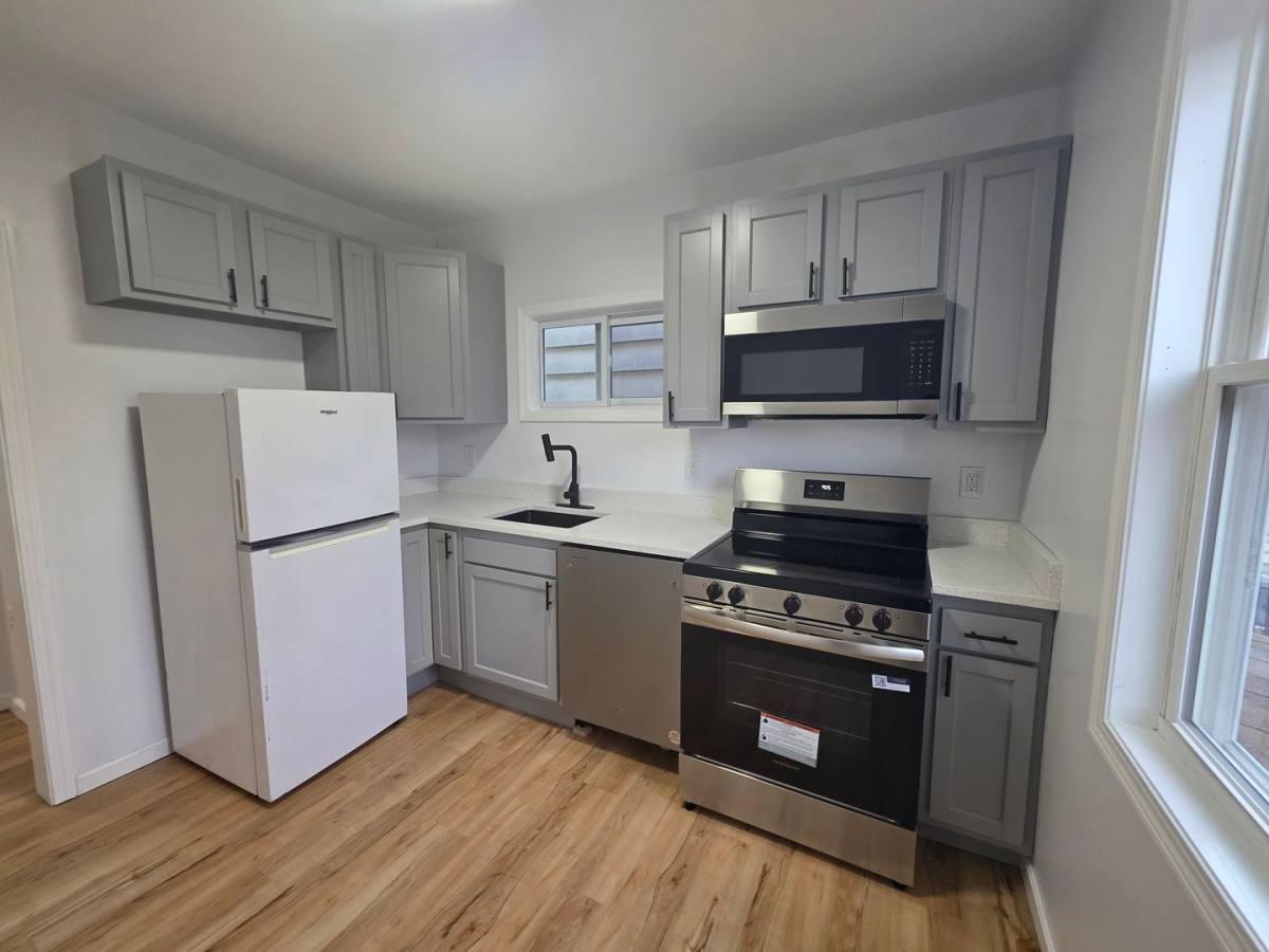 Apartment for rent at 131 Bausman, Pittsburgh, PA 15210