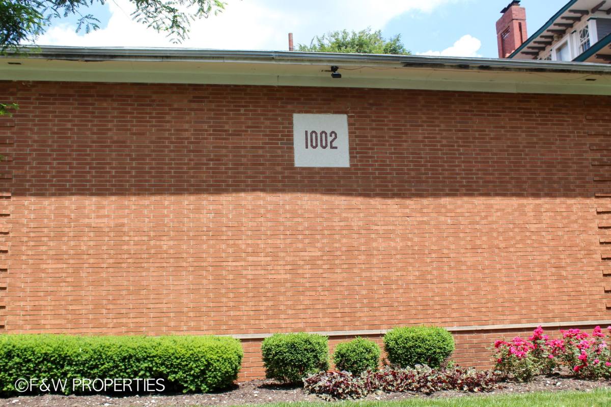Apartment for rent at 1000 & 1002 Bryden Rd, Columbus, OH 43205