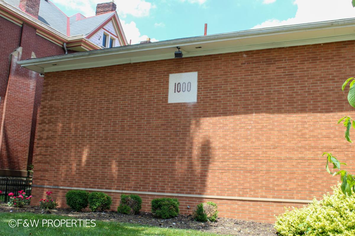 Apartment for rent at 1000 & 1002 Bryden Rd, Columbus, OH 43205