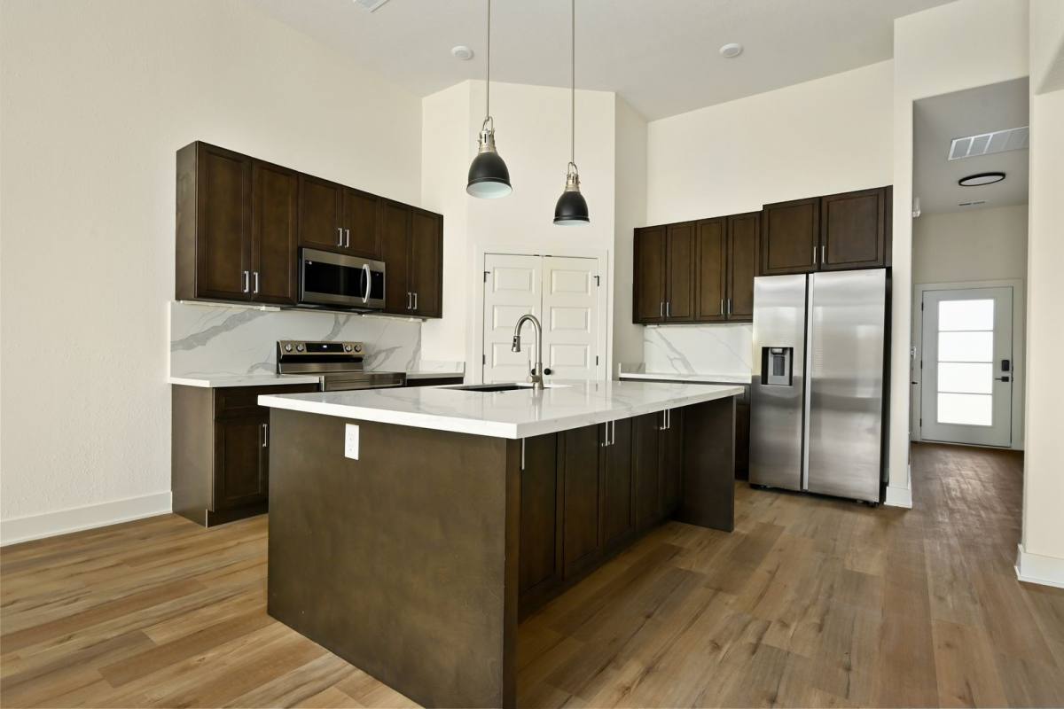 Apartment for rent at 109 & 111 E Pine St, Raymore, MO 64083
