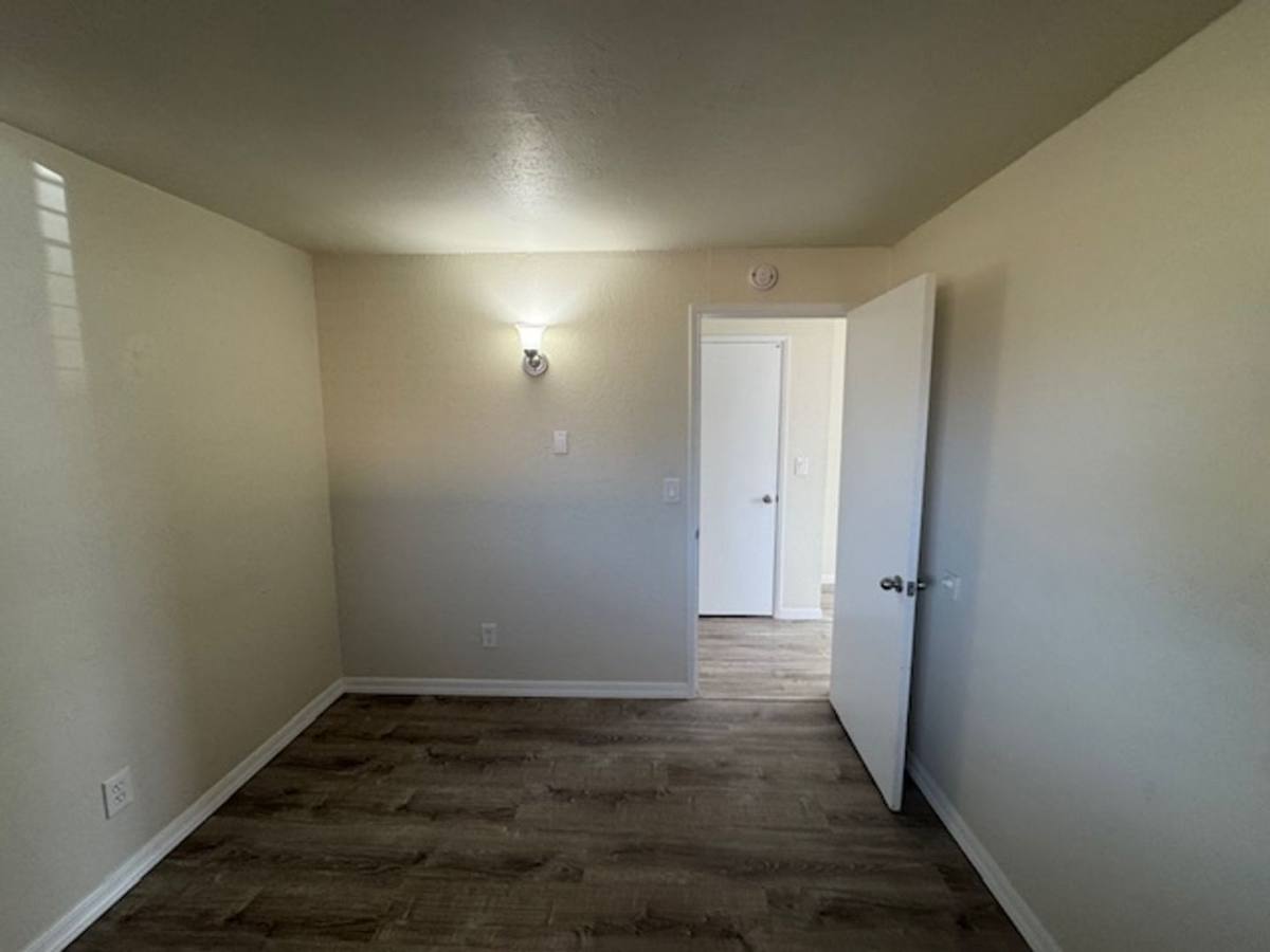 Apartment for rent at 3007-3009 Juanipero Way, Medford, OR 97504