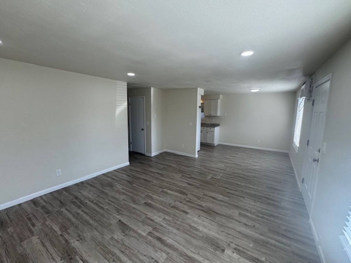 Apartment for rent at 3007-3009 Juanipero Way, Medford, OR 97504