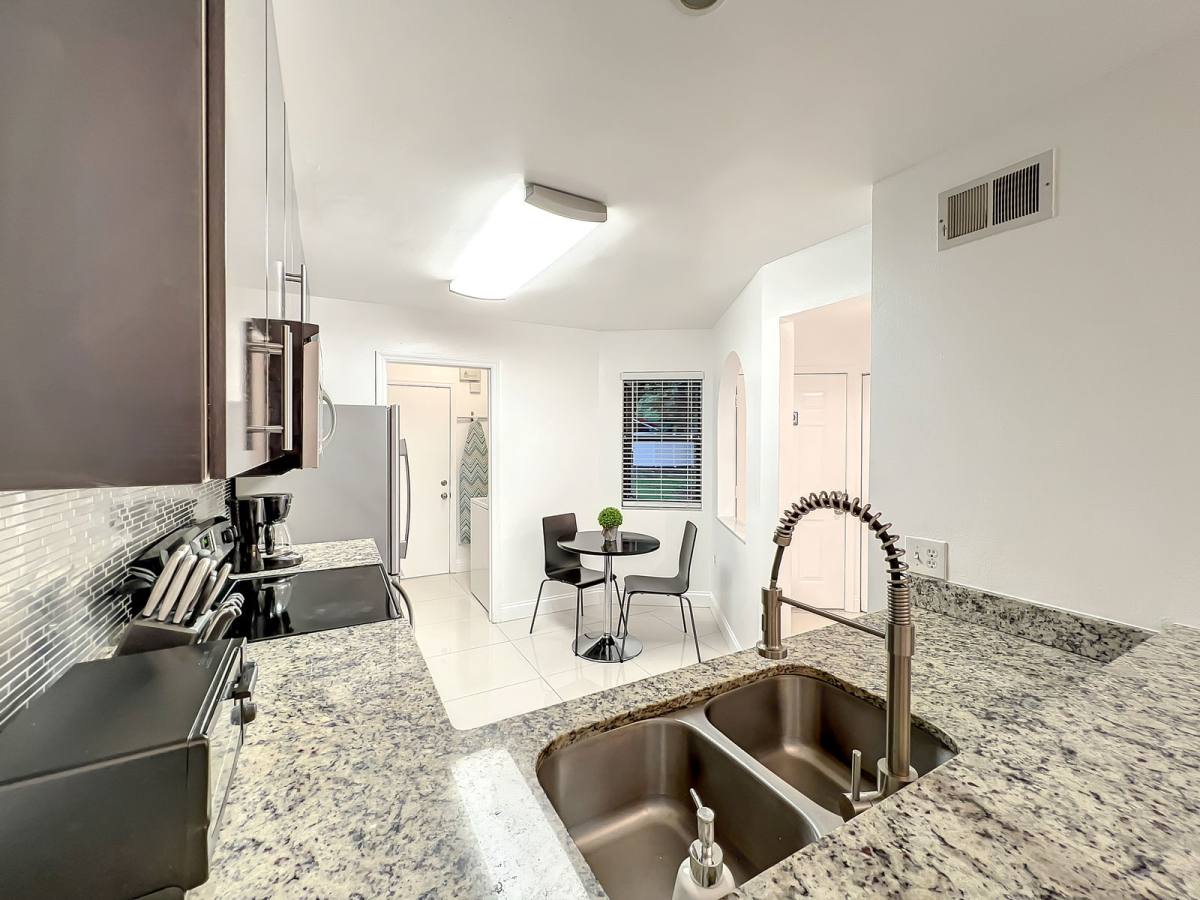 Townhouse for rent at 5051 Ernst Court #MW, Orlando, FL 32819