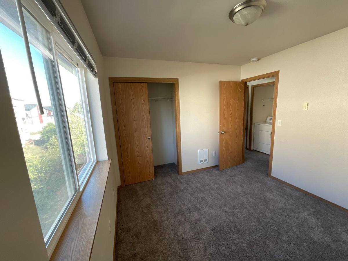 Apartment for rent at 5752 Legoe Ave, Ferndale, WA 98248