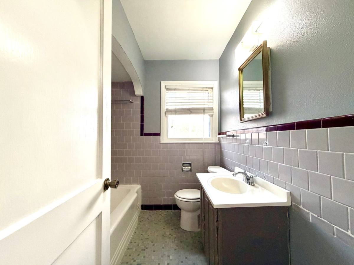 Townhouse for rent at 463 Bryn Mawr Dr, San Antonio, TX 78209