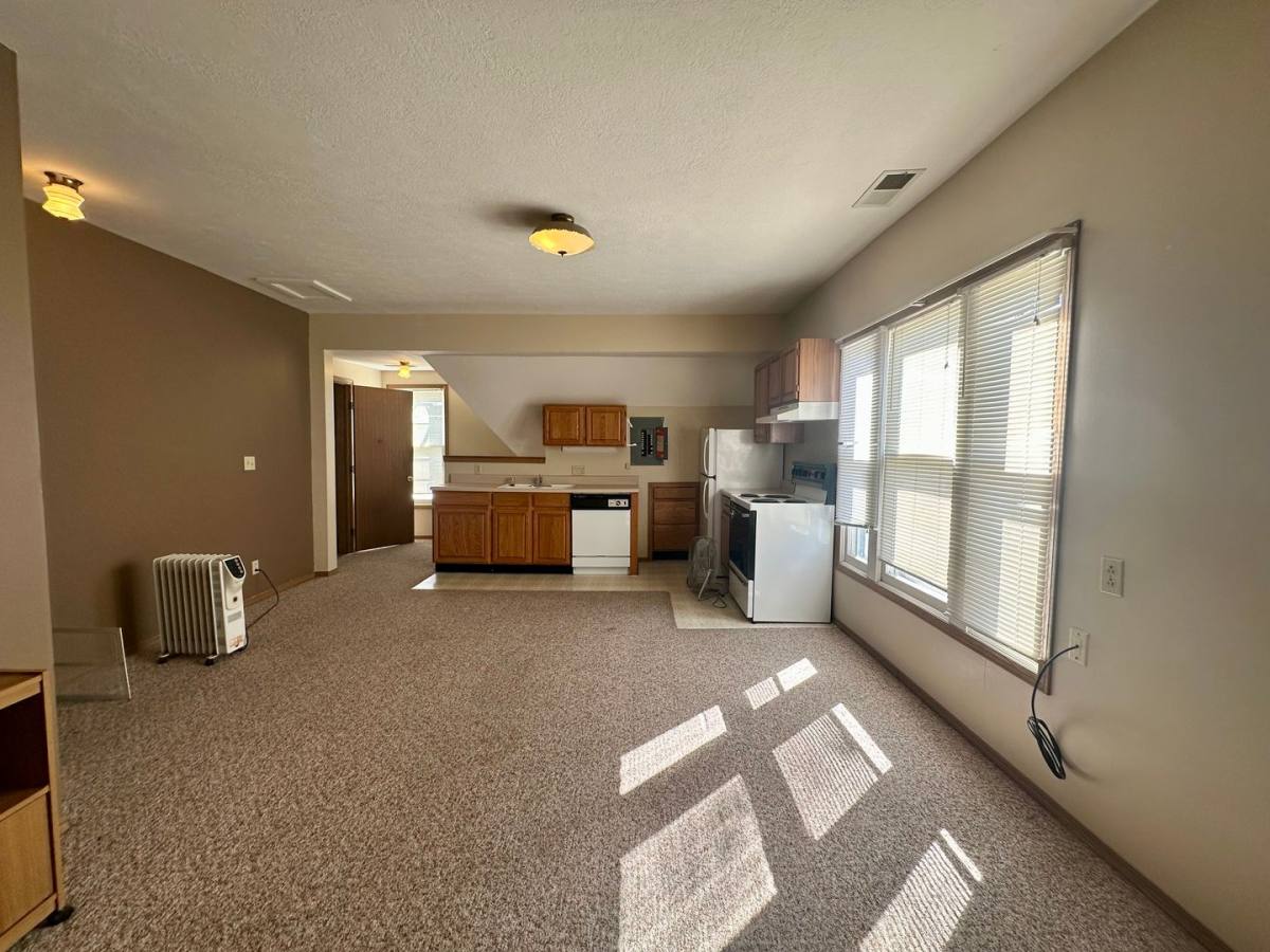 Apartment for rent at 437 W Jackson A & B, Strafford, MO 65757