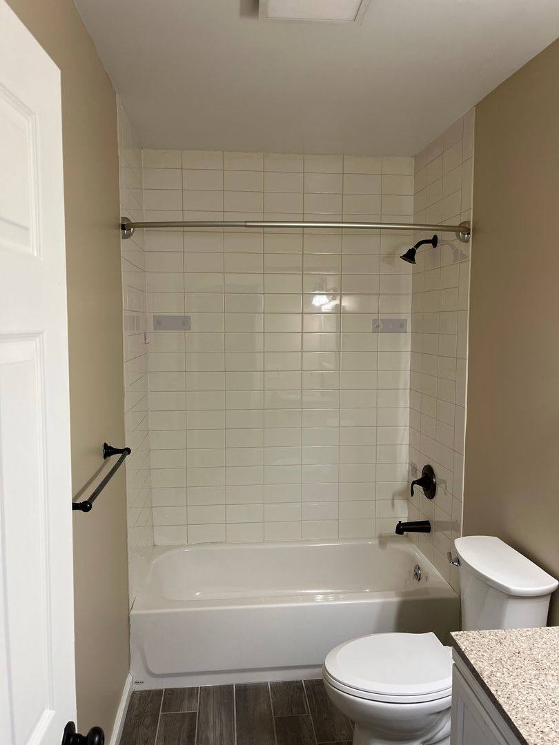 Apartment for rent at 1006 Lake Ave, Rochester, NY 14613