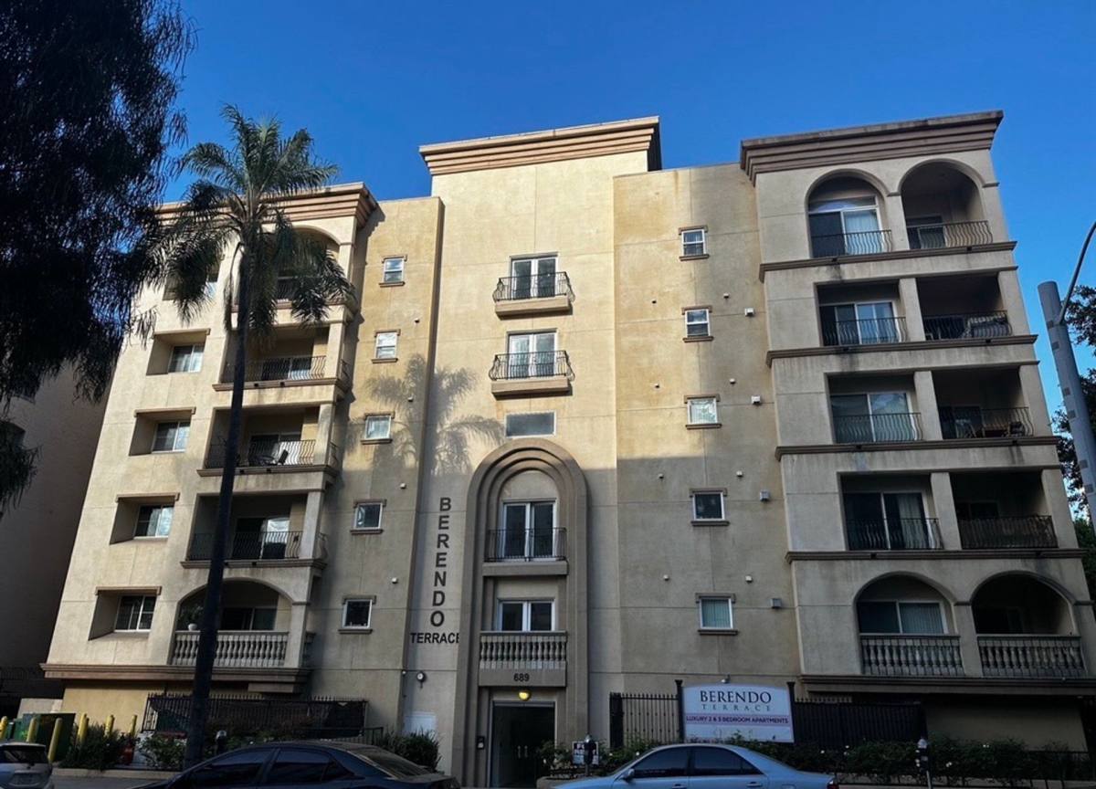 Apartment for rent at 689 S Berendo St, Los Angeles, CA 90005