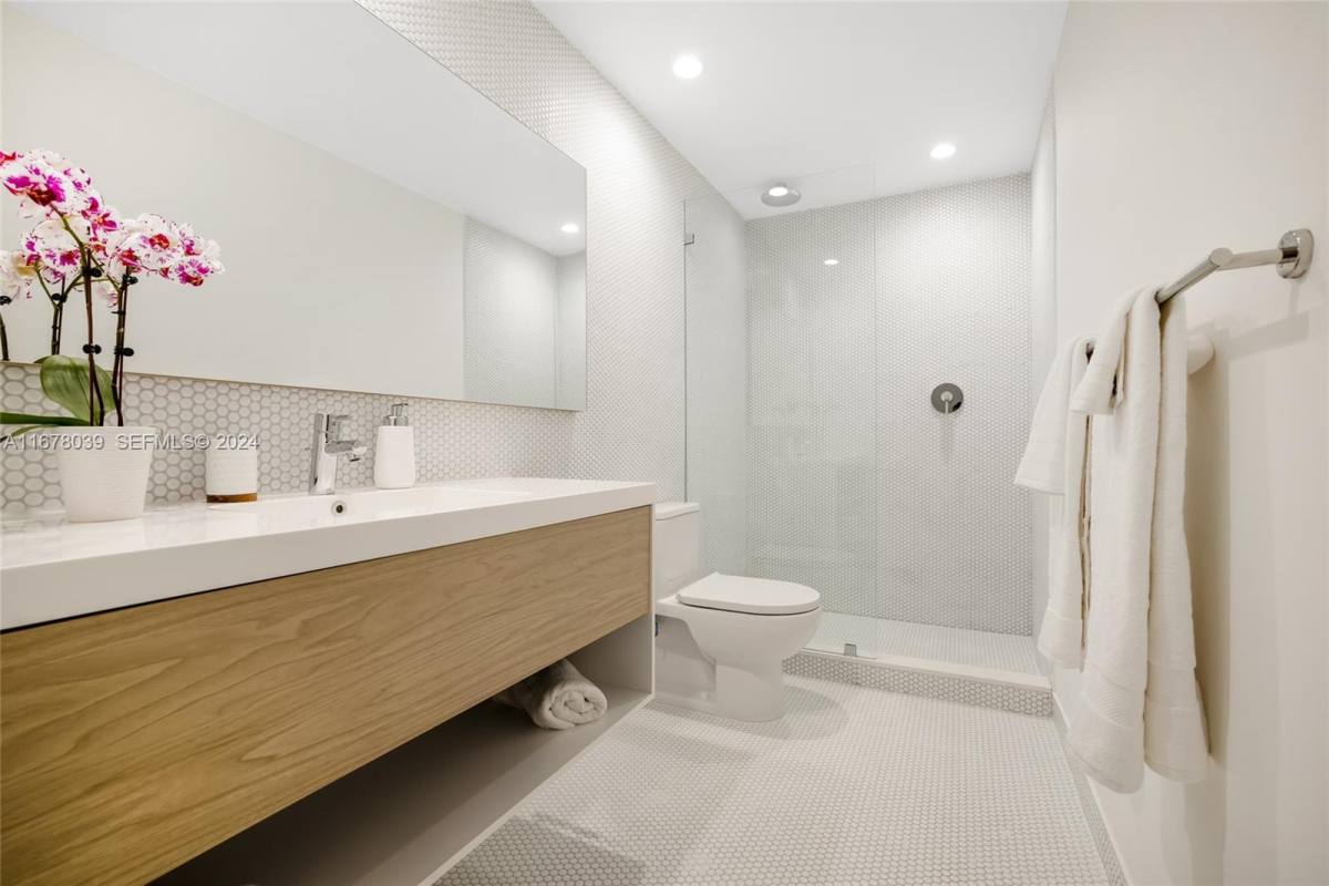 Apartment for rent at 9881 E Bay Harbor Dr #203, Miami Beach, FL 33154