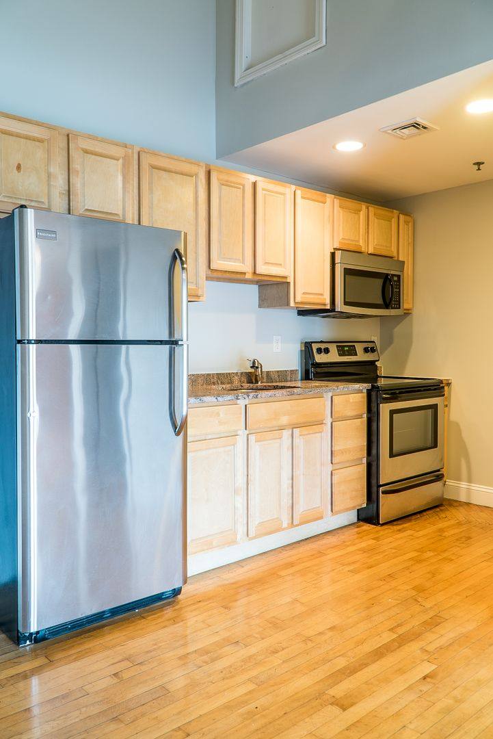 Apartment for rent at 60 Franklin St, Worcester, MA 01608