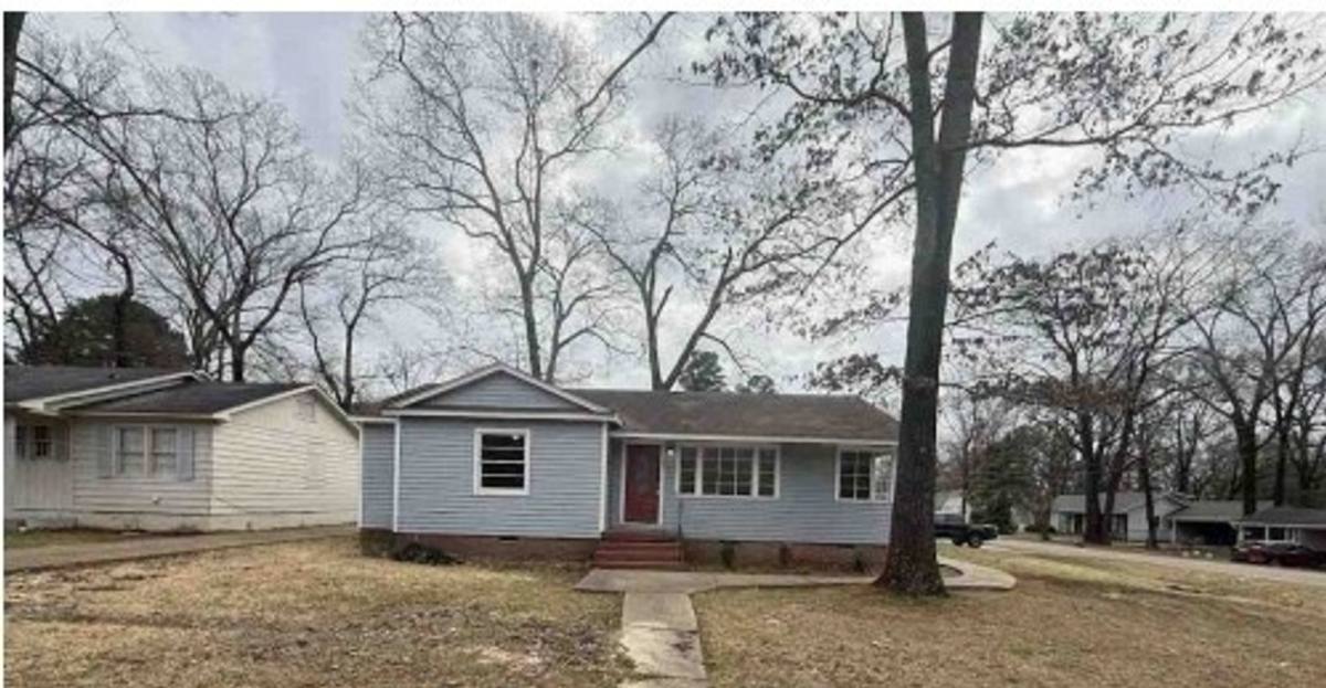 House for rent at 341 E Northside Dr, Jackson, MS 39206