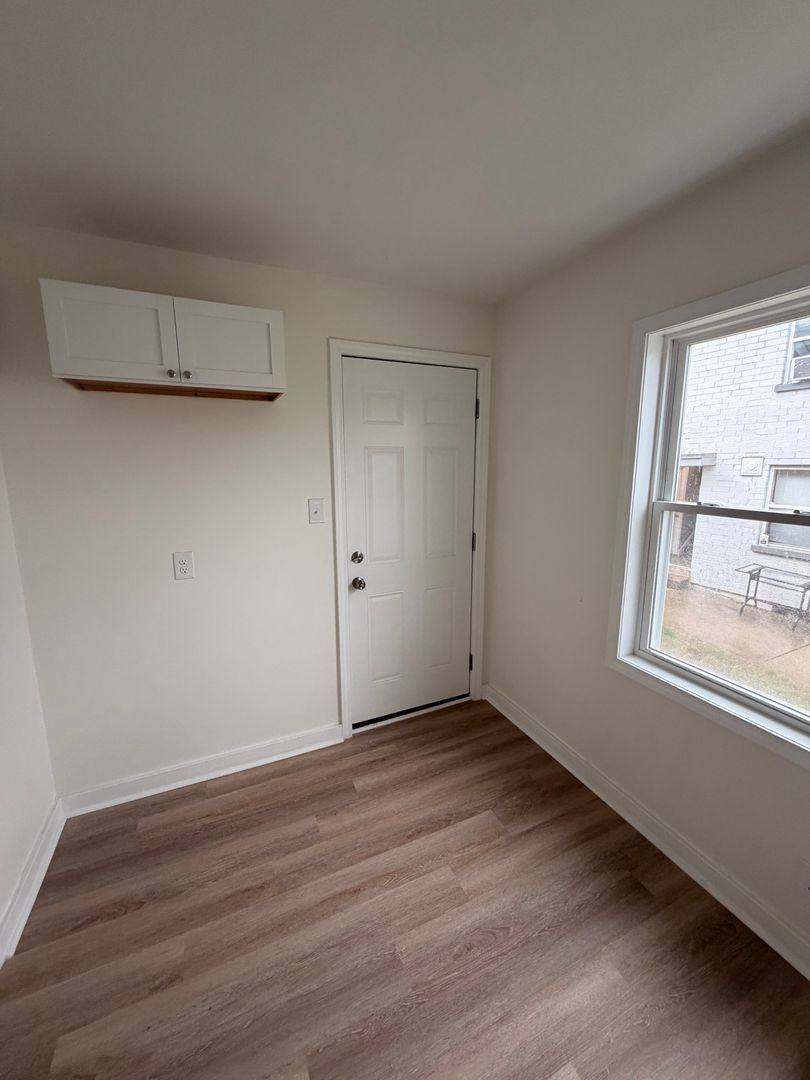 Apartment for rent at 1439 Nightingale Rd, Louisville, KY 40213