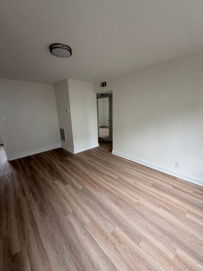 Apartment for rent at 1439 Nightingale Rd, Louisville, KY 40213