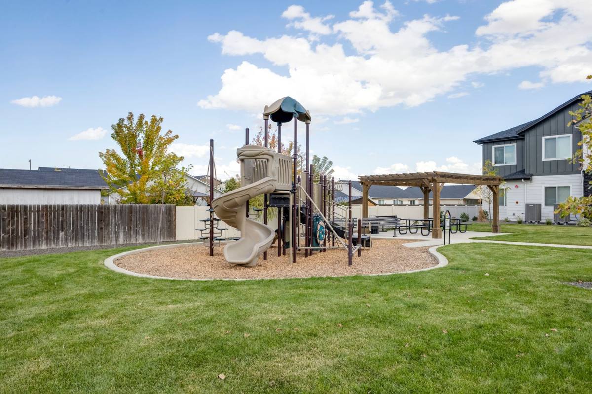 Apartment for rent at 11552 Leesburg Lane, Caldwell, ID 83605