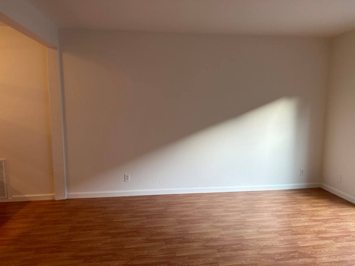 Townhouse for rent at 19 Pixley Ave, Corte Madera, CA 94925