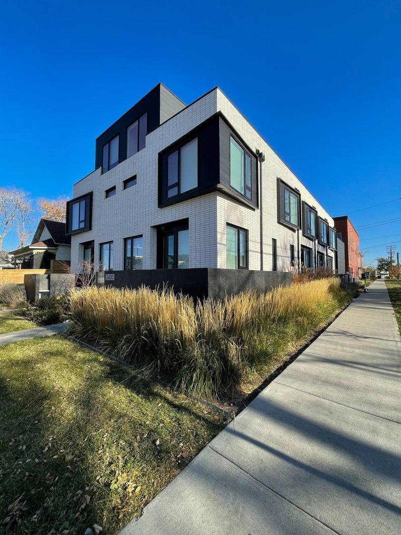 Apartment for rent at 3400 Lawrence St, Denver, CO 80205