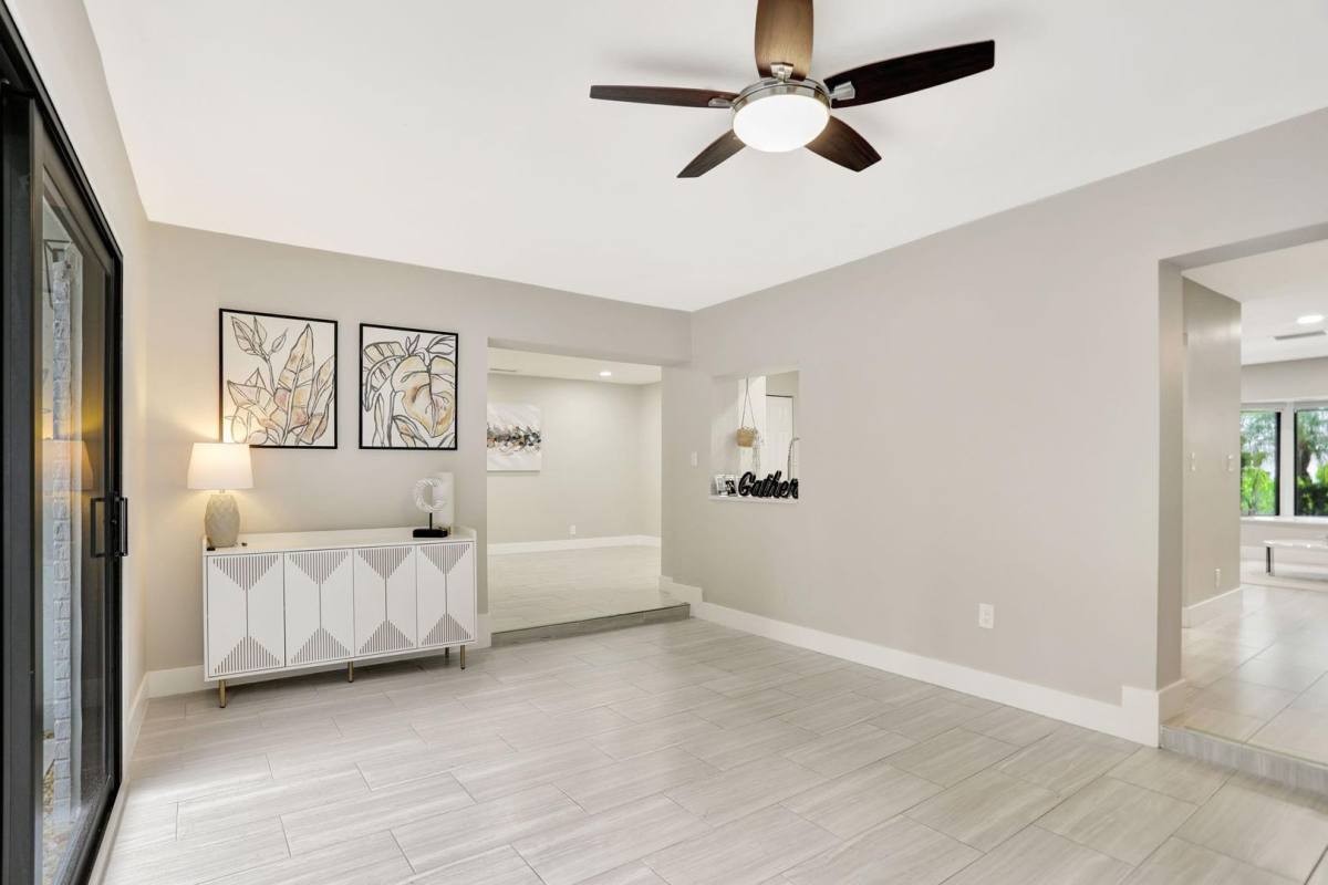 House for rent at 1035 NW 5th Ave, Boca Raton, FL 33432
