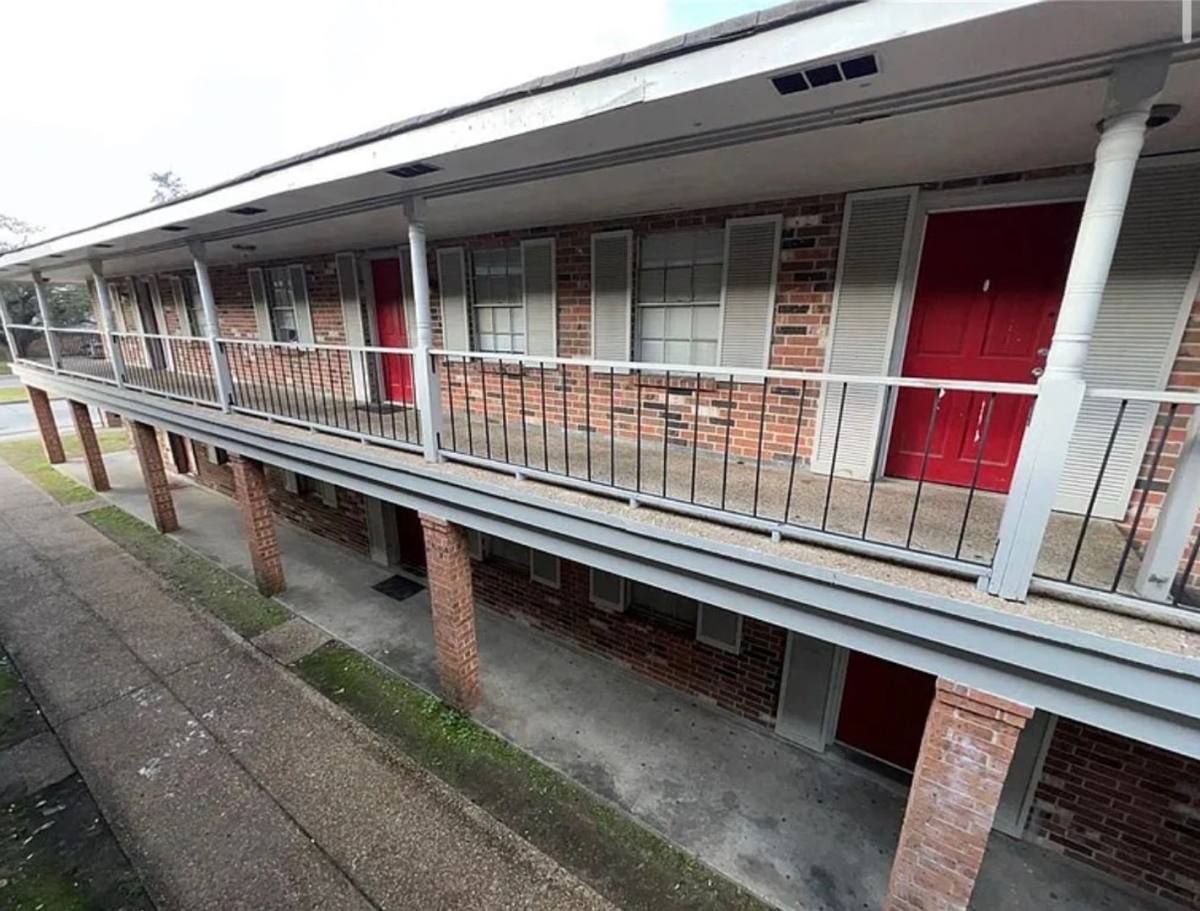 Apartment for rent at 3310-3320 Kabel Dr, New Orleans, LA 70131